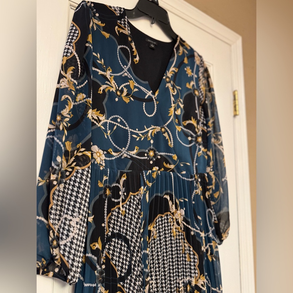 Ann Taylor Teal and Gold Long Sleeve Dress - Picture 3 of 8